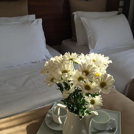 קוסדסי Akman Hotel מראה חיצוני תמונה