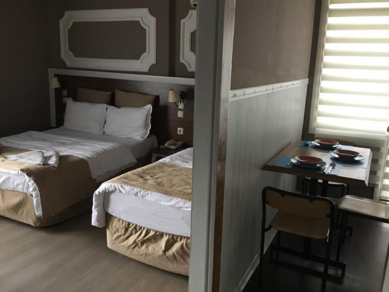 קוסדסי Akman Hotel מראה חיצוני תמונה