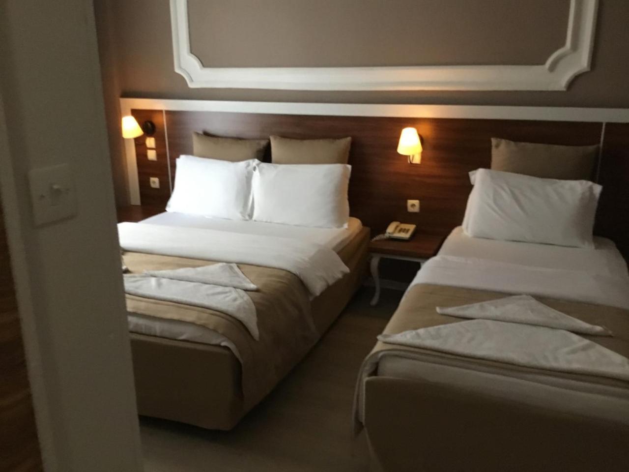 קוסדסי Akman Hotel מראה חיצוני תמונה